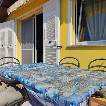 Appartamento Ampio Trilocale Con Terrazzo By Tempovacanza *