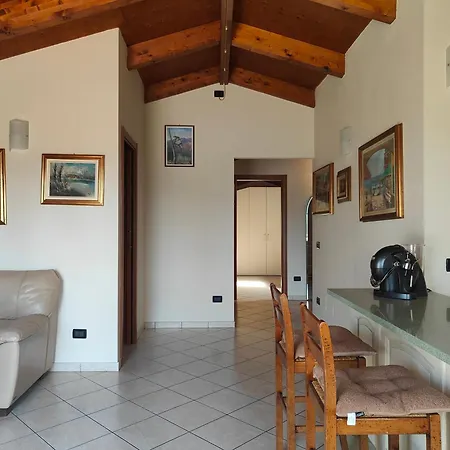 Appartamento Ampio Trilocale Con Terrazzo By Tempovacanza *